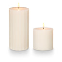 Winter White Medium Fragranced Pillar Candle - Illume Candles - 46273333000
